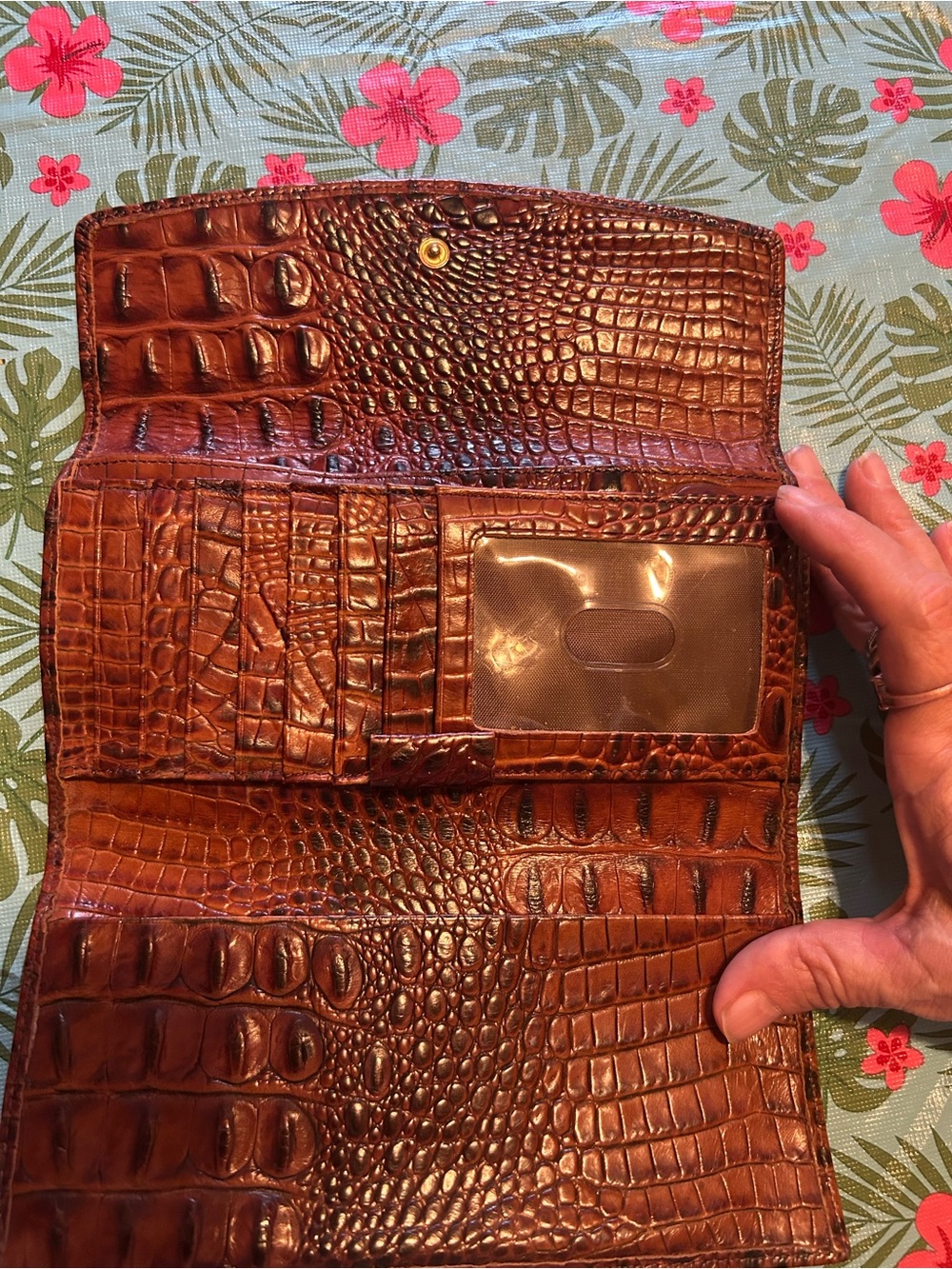 Brahmin Cognac Croc-Embossed Leather wallet - Picture 3 of 5